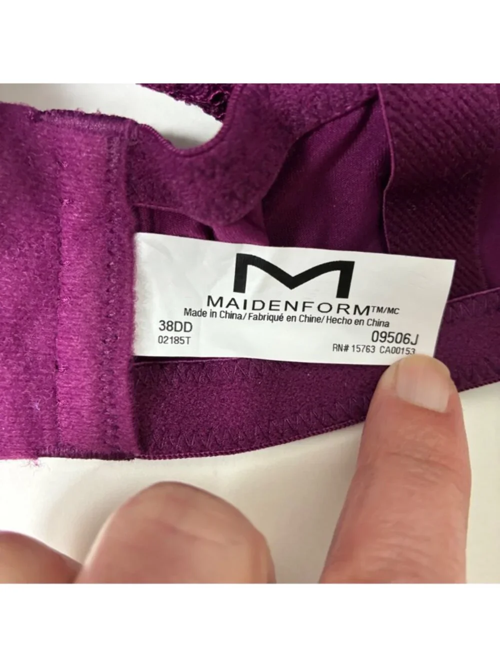 NEW Maidenform Push Up Plunge Bra 38DD Fuchsia Wireless Lace Convertible Straps